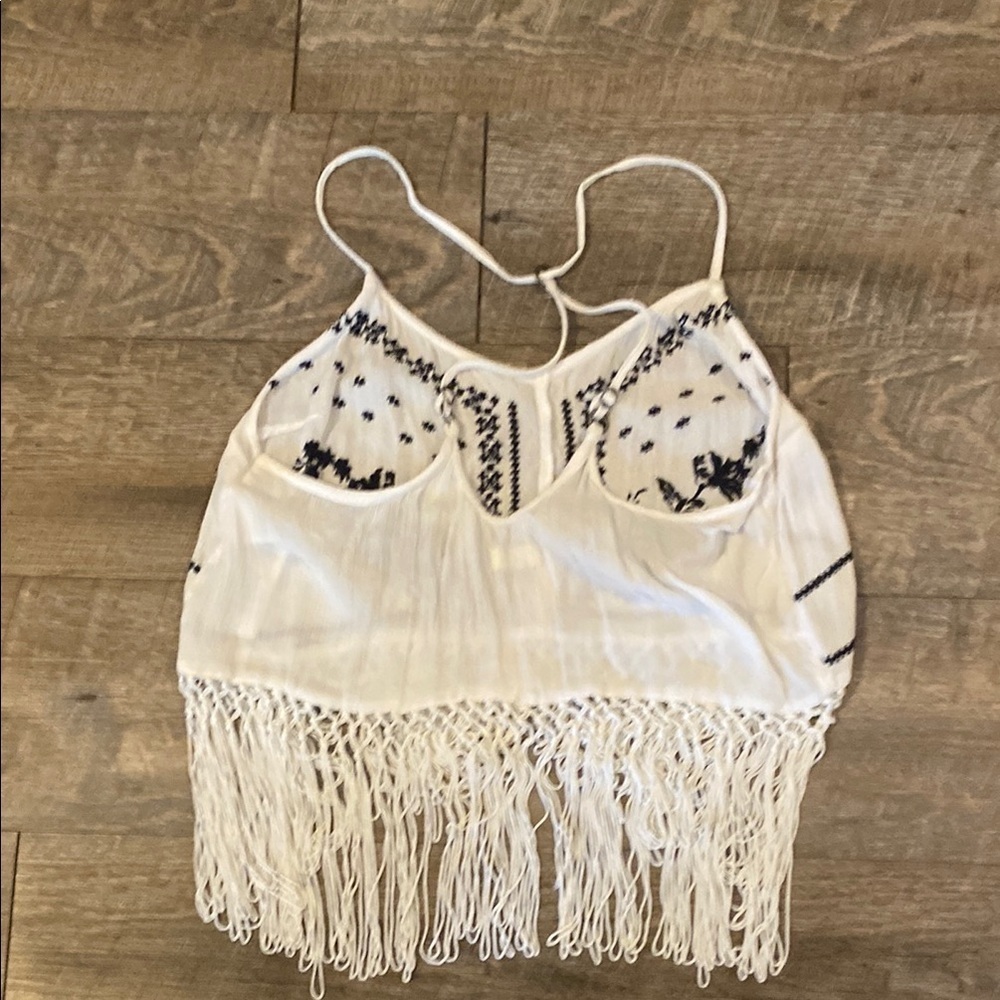 Hollister White and Black Embellished Crop TOP NWOT BOHO Embroidered Medium - Picture 8 of 10